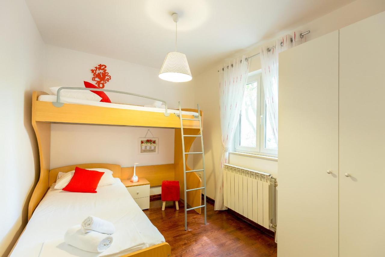 Leona & Borna'S Central Lapad Suites Дубровник Экстерьер фото